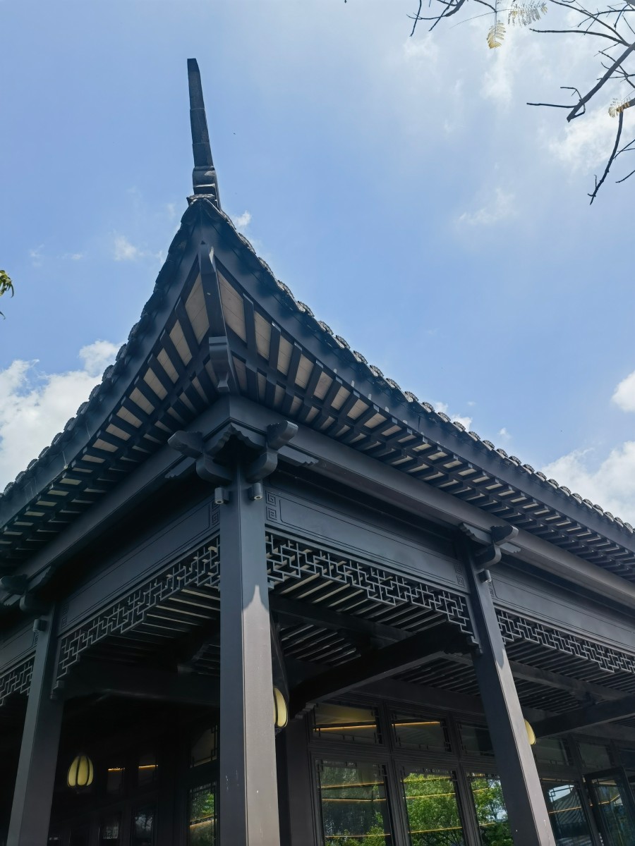 翘角