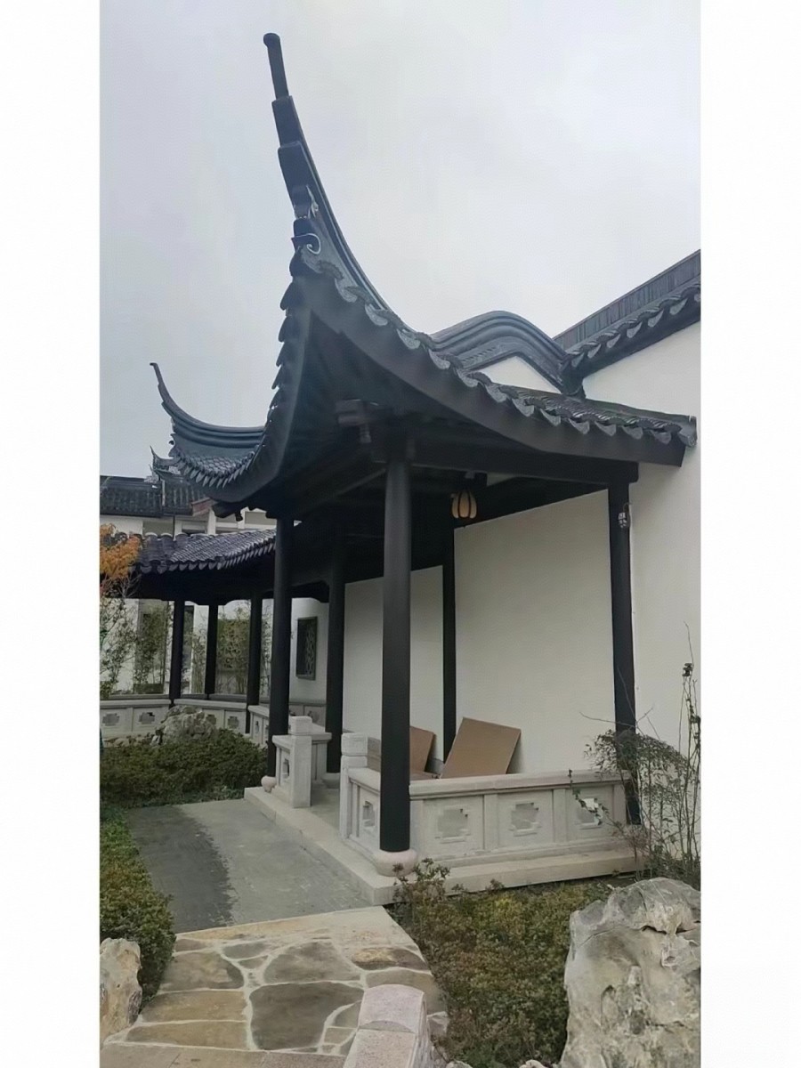 翘角
